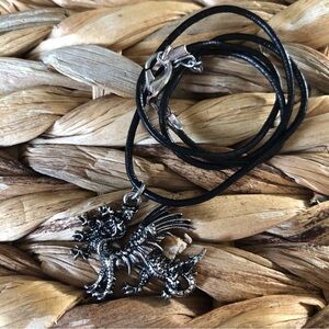 Hydra Snake metal cord necklace